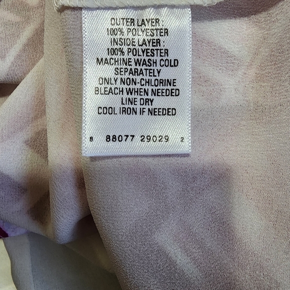 3/$25 NWT GNW Sleeveless Tank Blouse - Medium - Picture 5 of 9